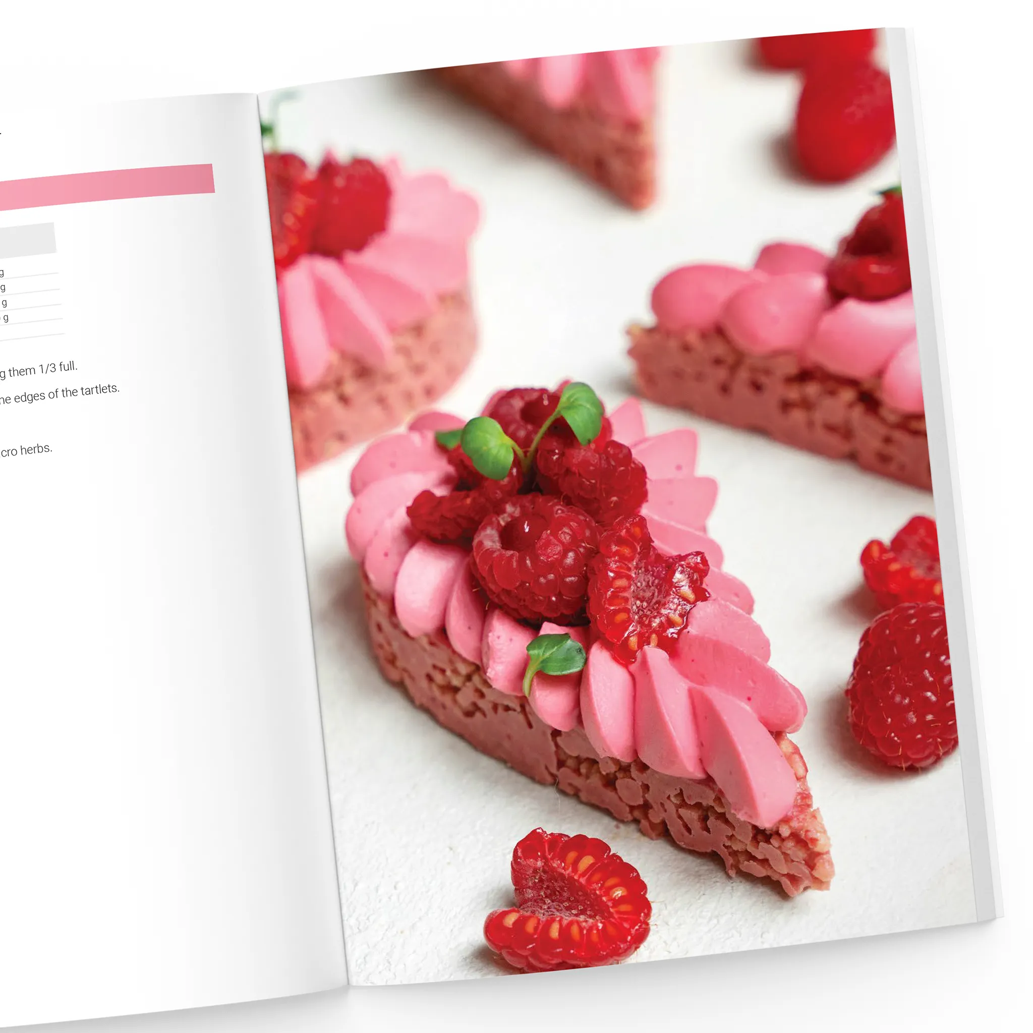 All raspberry pastries: from cake to macarons - Image 7