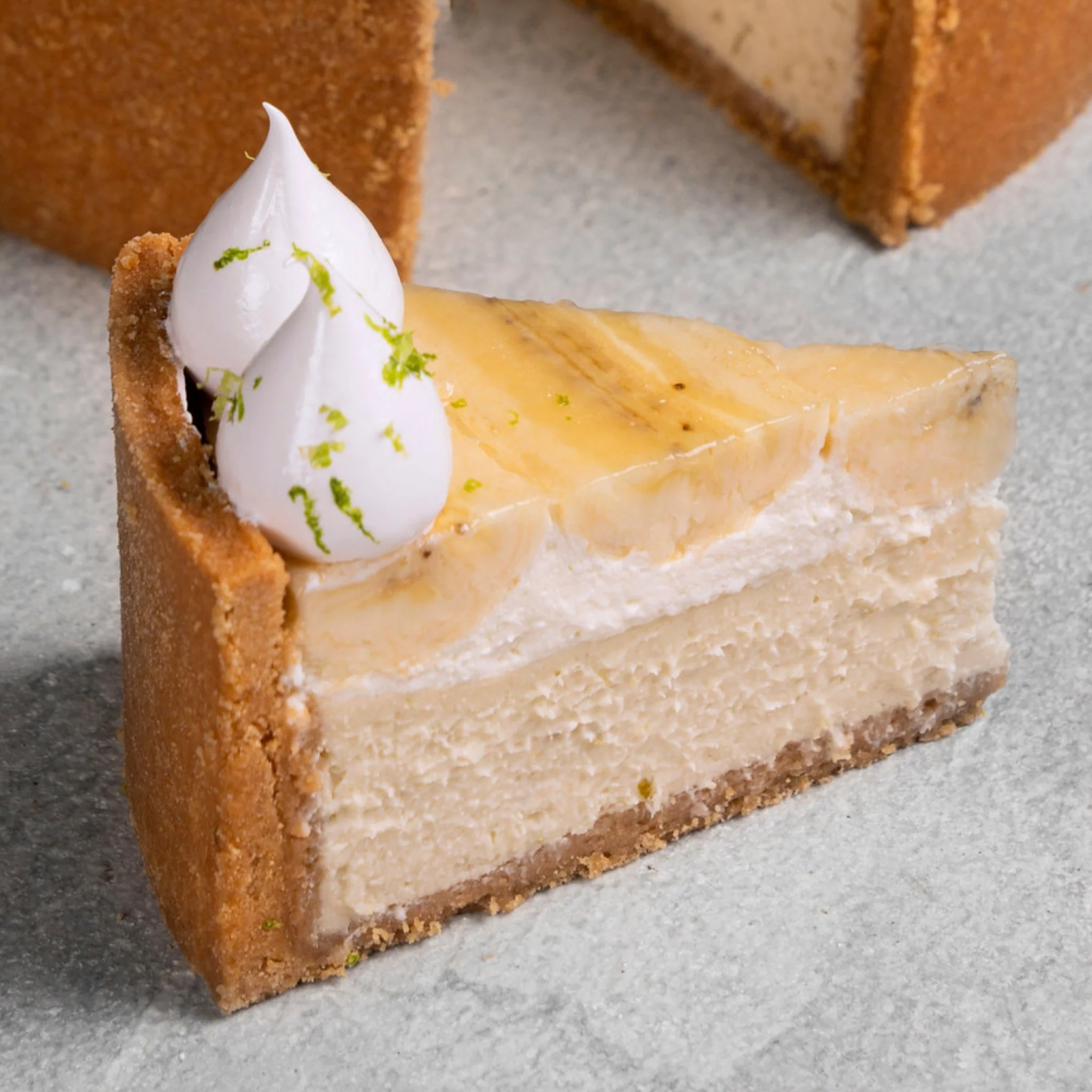 Banana and Lime Cheesecake by Oleksandr Trofimenkov Video Class - Image 2