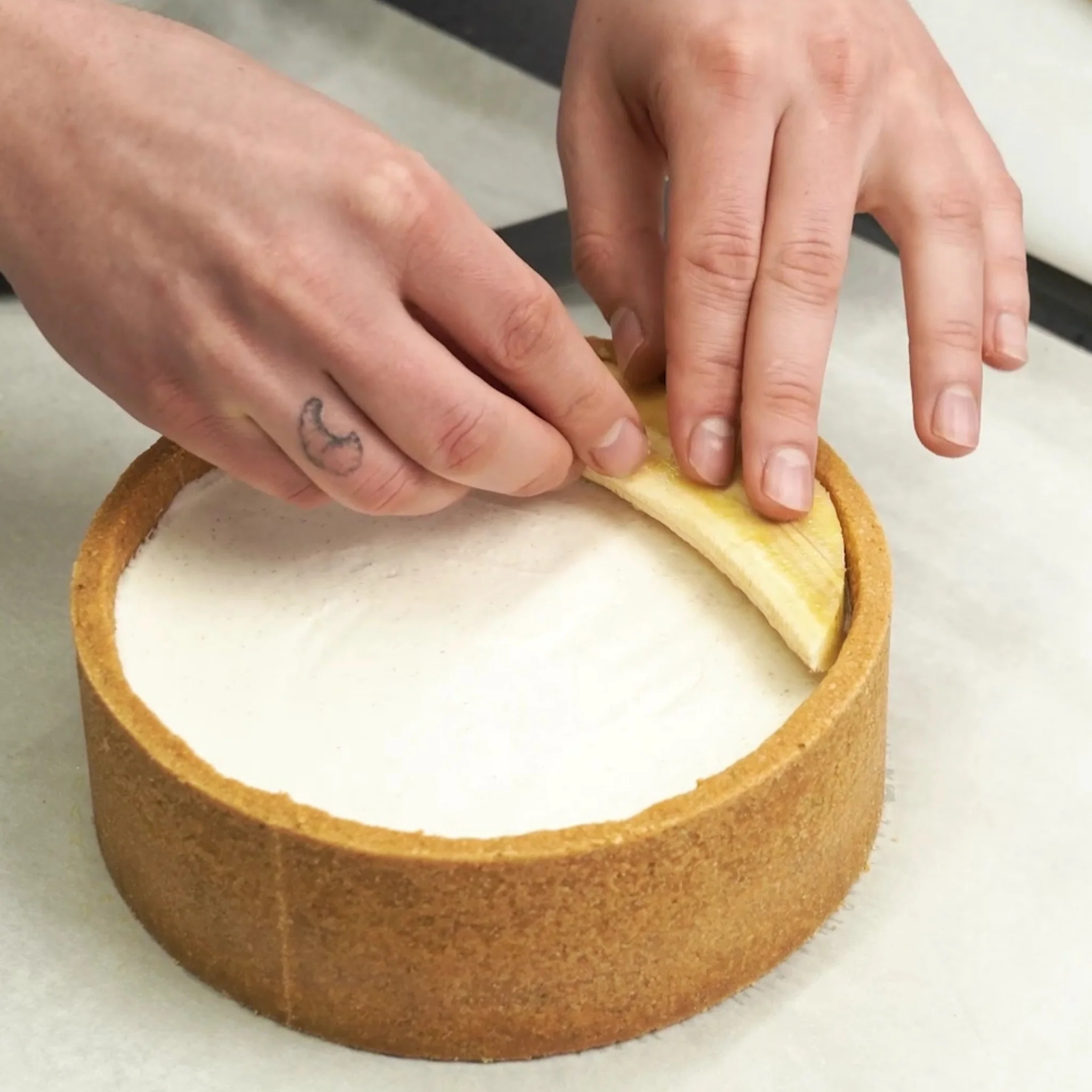 Banana and Lime Cheesecake by Oleksandr Trofimenkov Video Class - Image 4