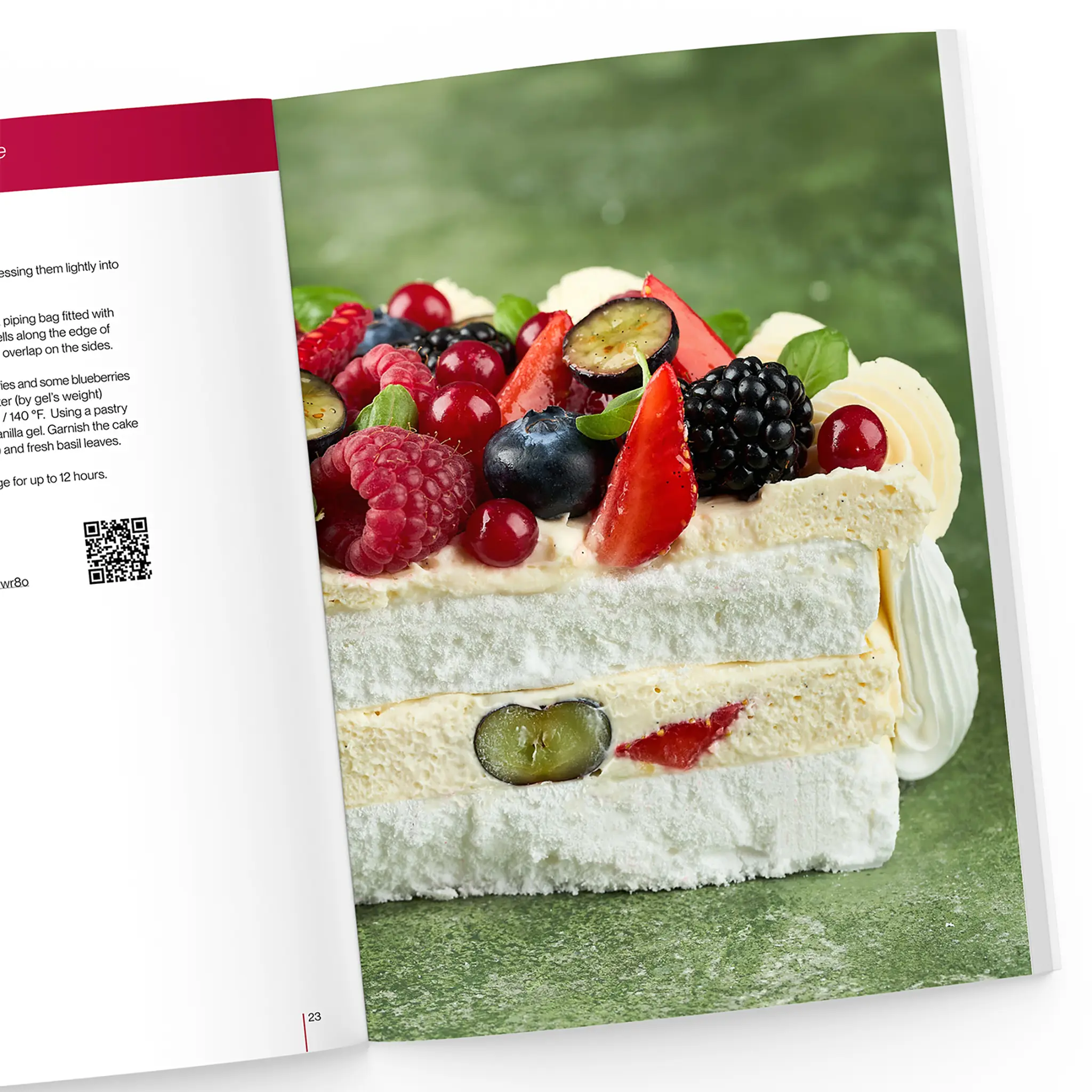 Chic Pavlova Desserts: 17 Fruit & Berry Recipes - Image 7