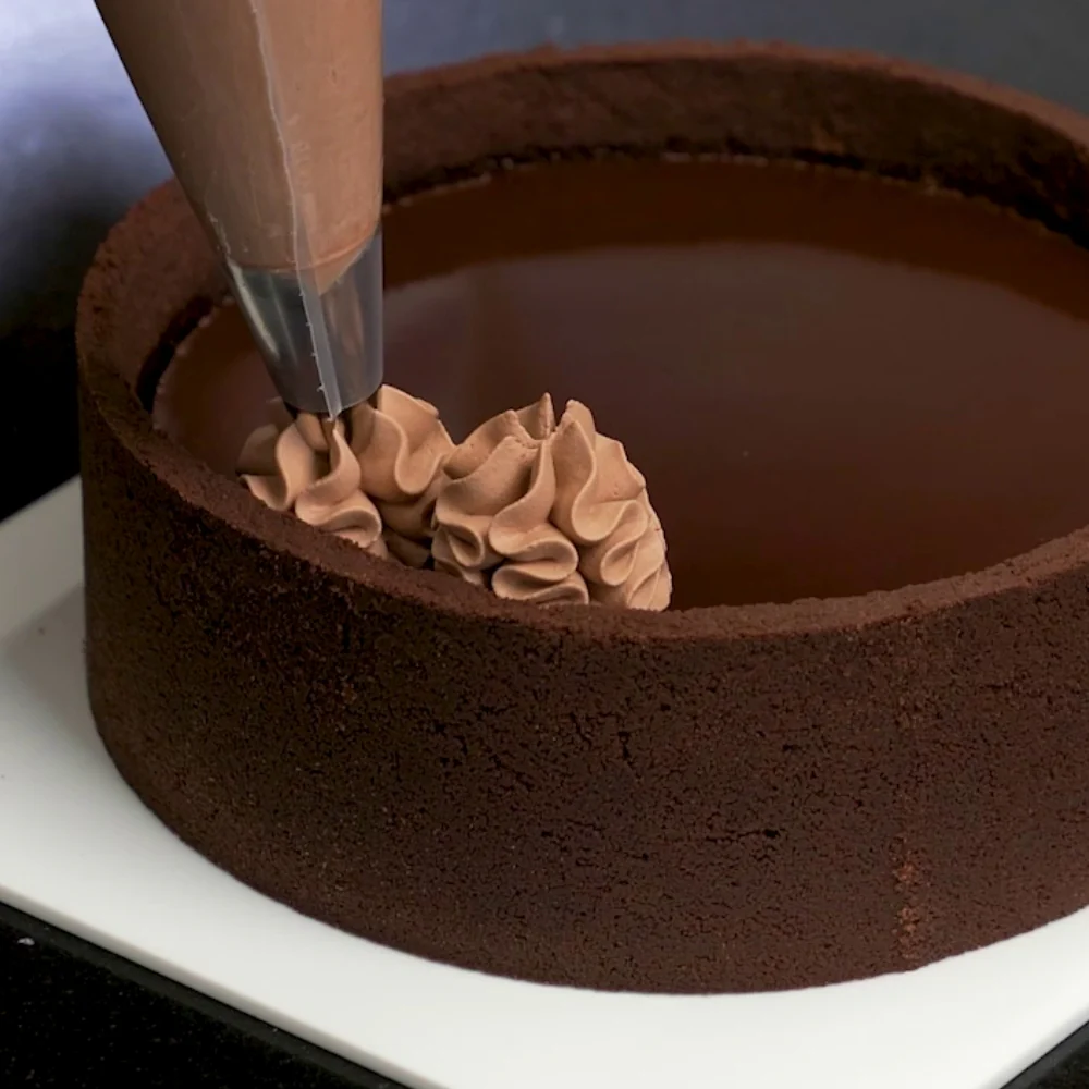 Chocolate Cheesecake by Oleksandr Trofimenkov Video Class - Image 4