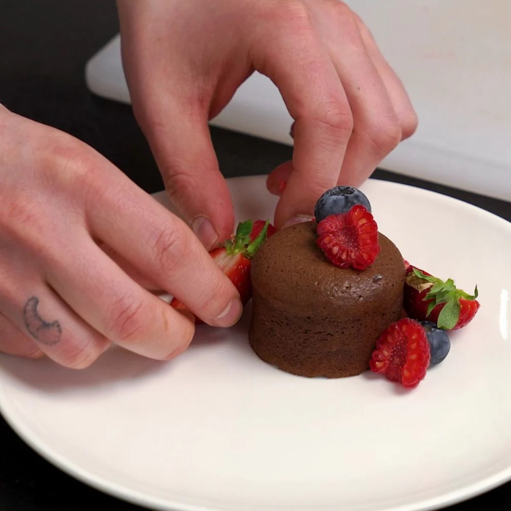 Chocolate Lava Cake by Oleksandr Trofimenkov Video Class - Image 4