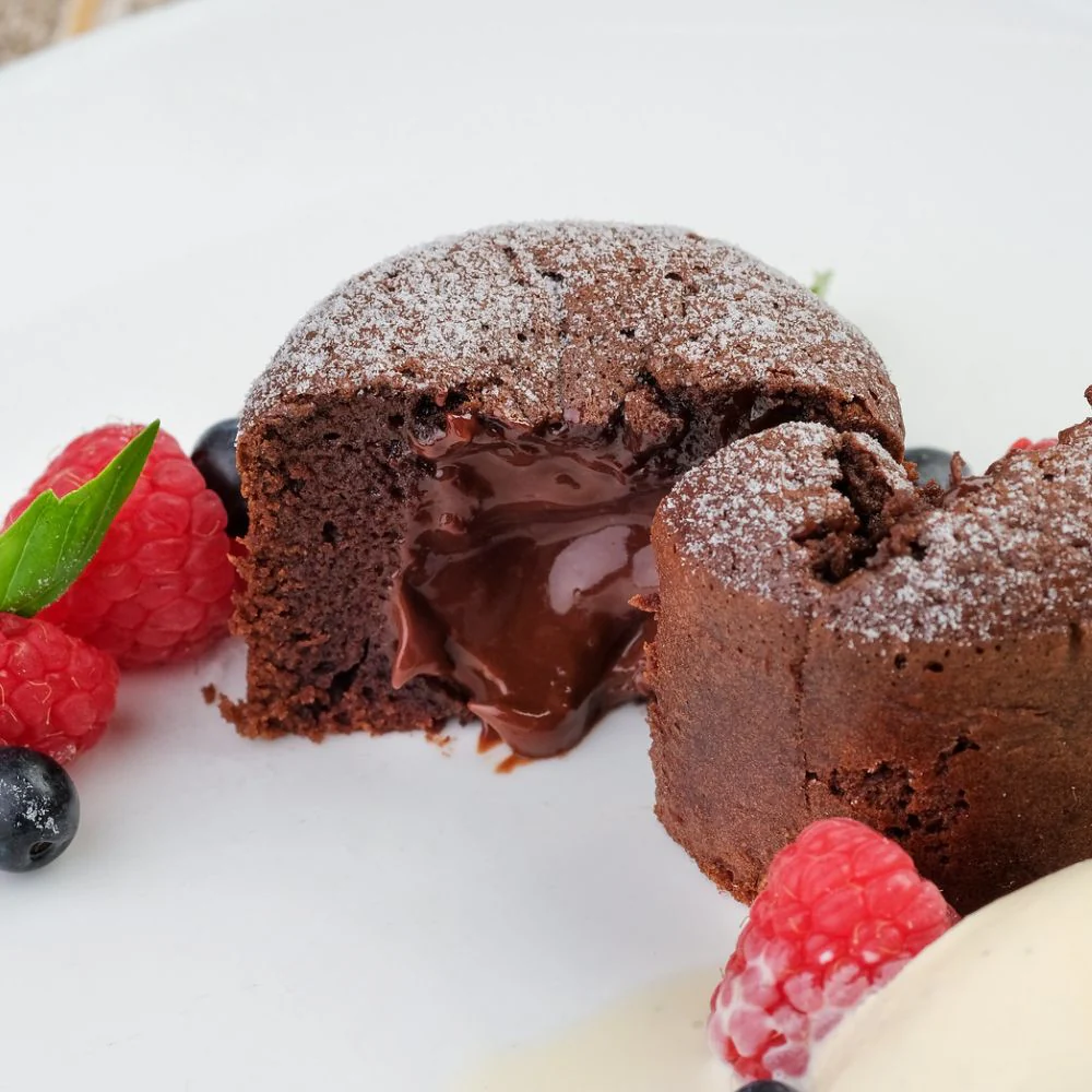 Chocolate Lava Cake by Oleksandr Trofimenkov Video Class - Image 5