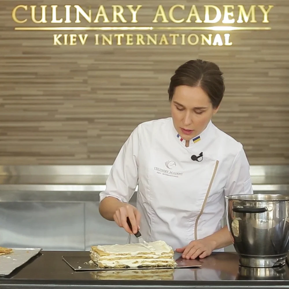 Classic Napoleon Cake by Marusya Manko Video Class - Image 4