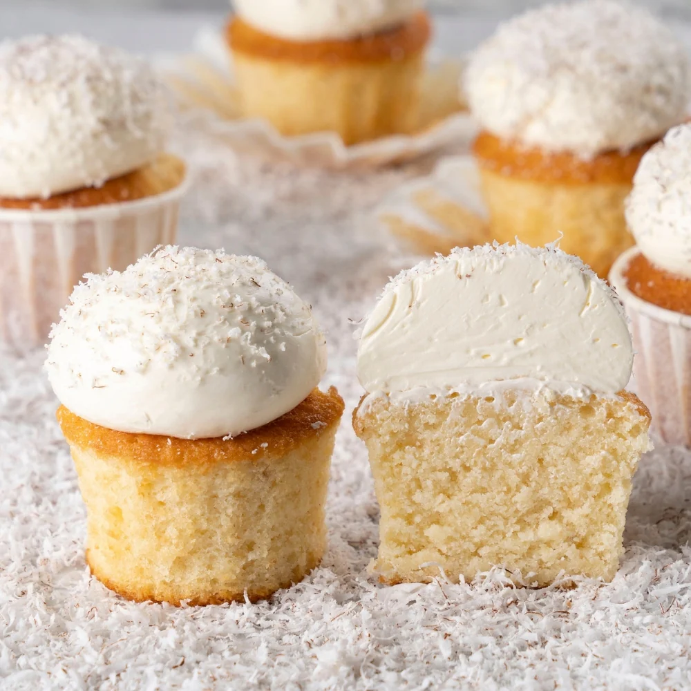 Coconut Cupcake by Oleksandr Trofimenkov Video Class - Image 2