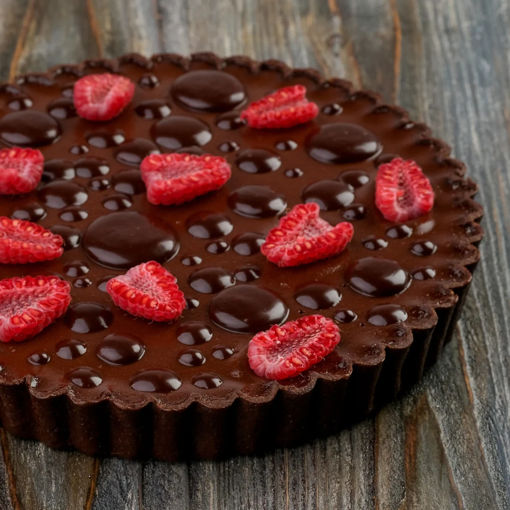 Gluten-Free Chocolate and Raspberry Tart by Oleksandr Trofimenkov Video Class - Image 5