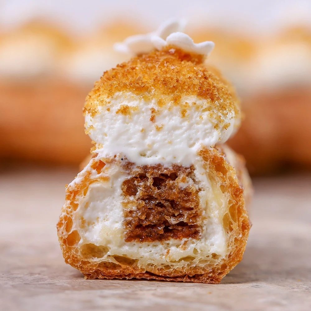Honey Cake Eclair by Oleksandr Trofimenkov Video Class - Image 2