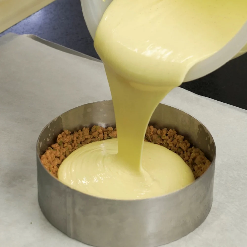 Mango-Passion Fruit No-bake Cheesecake by Oleksandr Trofimenkov Video Class - Image 4