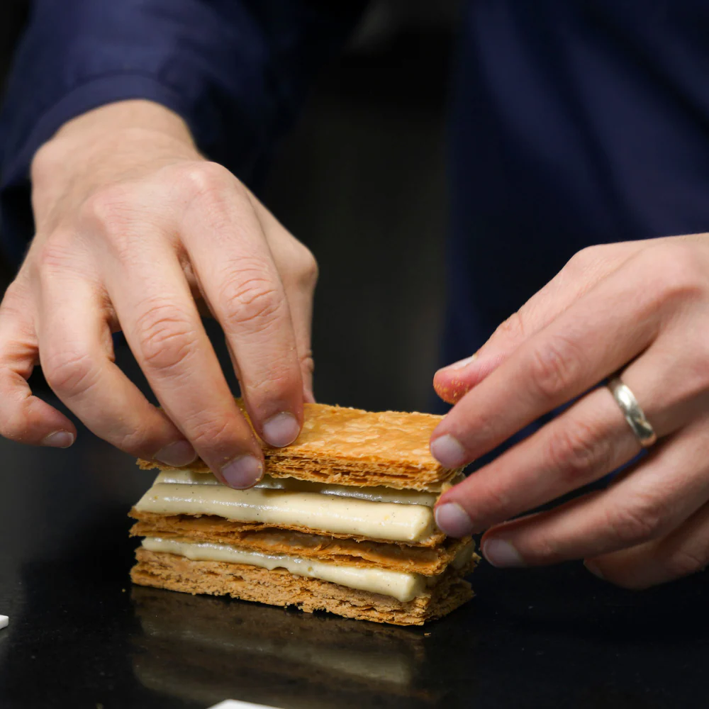 Millefeuille Cake by Antonio Bachour Video Class - Image 4