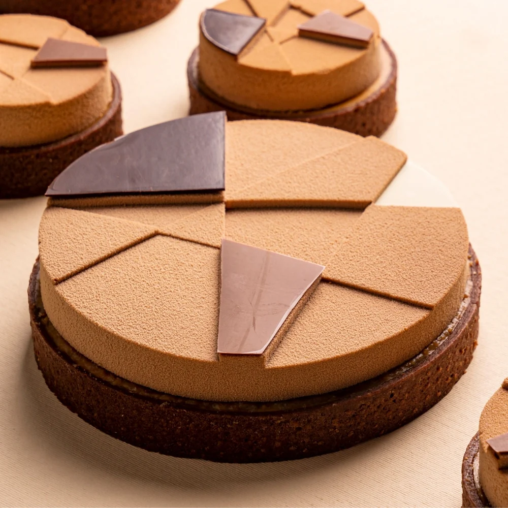 Peanut Tart by Dinara Kasko Video Class - Image 5