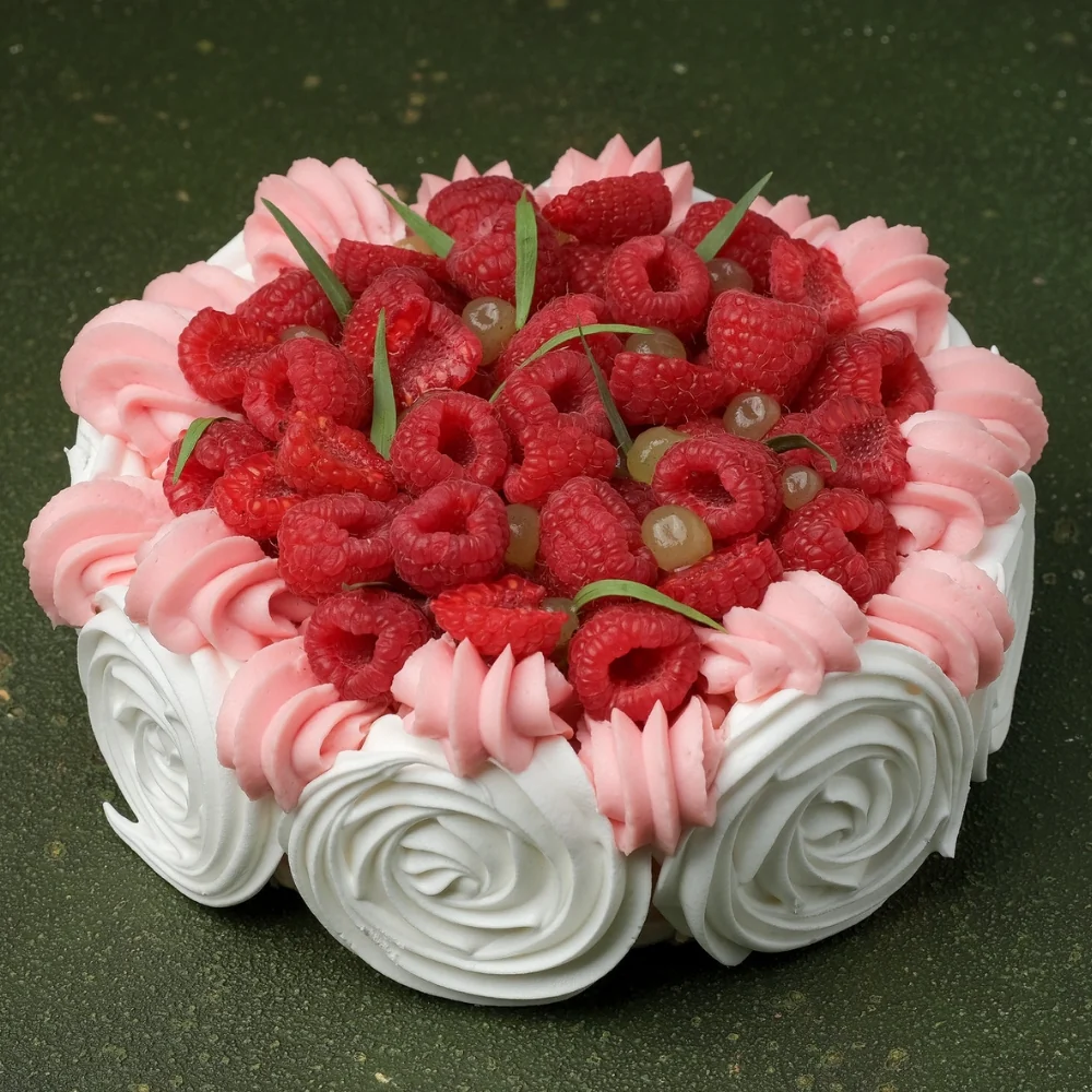 Raspberry Meringue Cake by Oleksandr Trofimenkov Video Class - Image 5