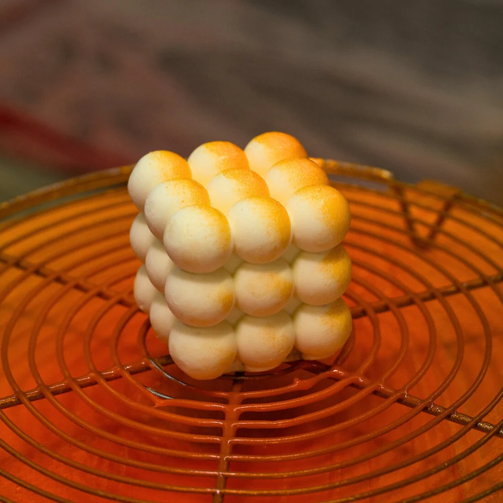Spheres Gateaux by Dinara Kasko Video Class - Image 4
