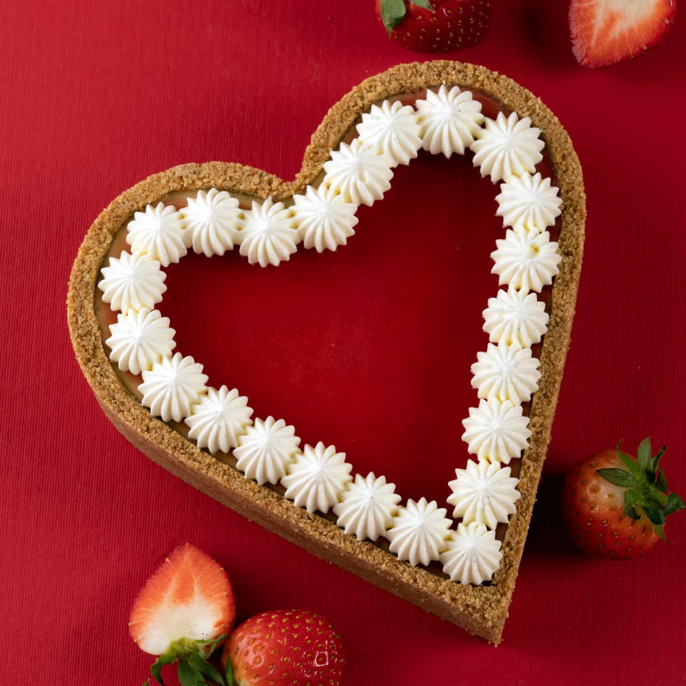 Strawberry Heart Baked Cheesecake by Oleksandr Trofimenkov Video Class - Image 5