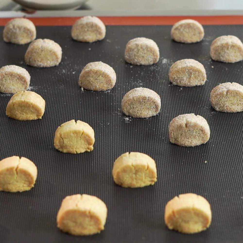 Vanilla Kipferl Cookies by Oleksandr Trofimenkov Video Class - Image 4